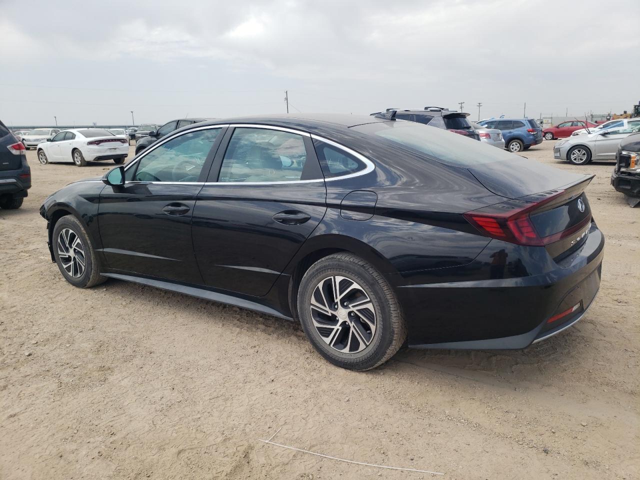 2021 Hyundai Sonata - Image 2