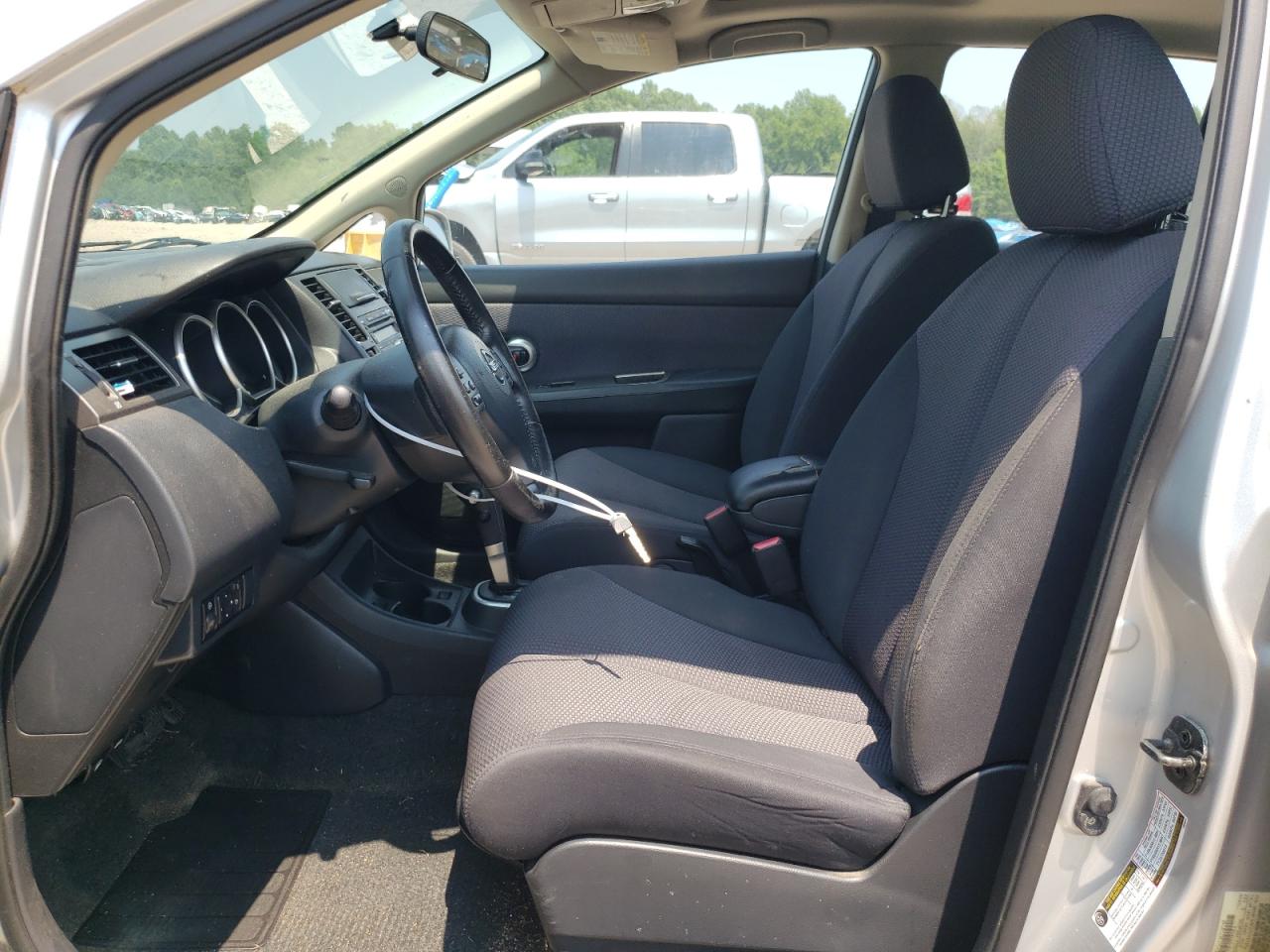 2007 Nissan Versa S VIN: 3N1BC13E17L437826 Lot: 63203654