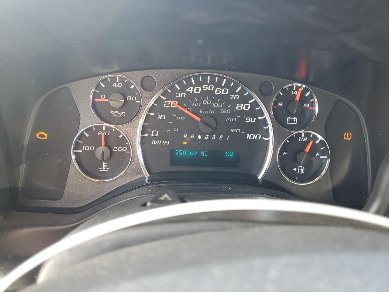 2010 Chevrolet Express G1500 VIN: 1GCUGADX8A1121901 Lot: 61839244