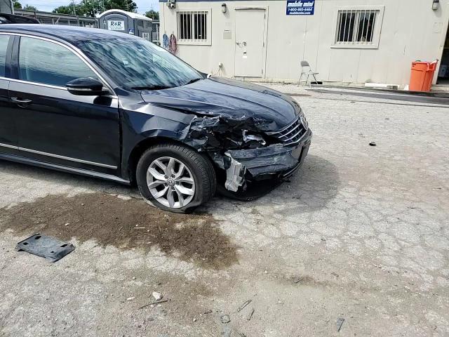 2017 Volkswagen Passat S VIN: 1VWAT7A36HC006826 Lot: 61407314