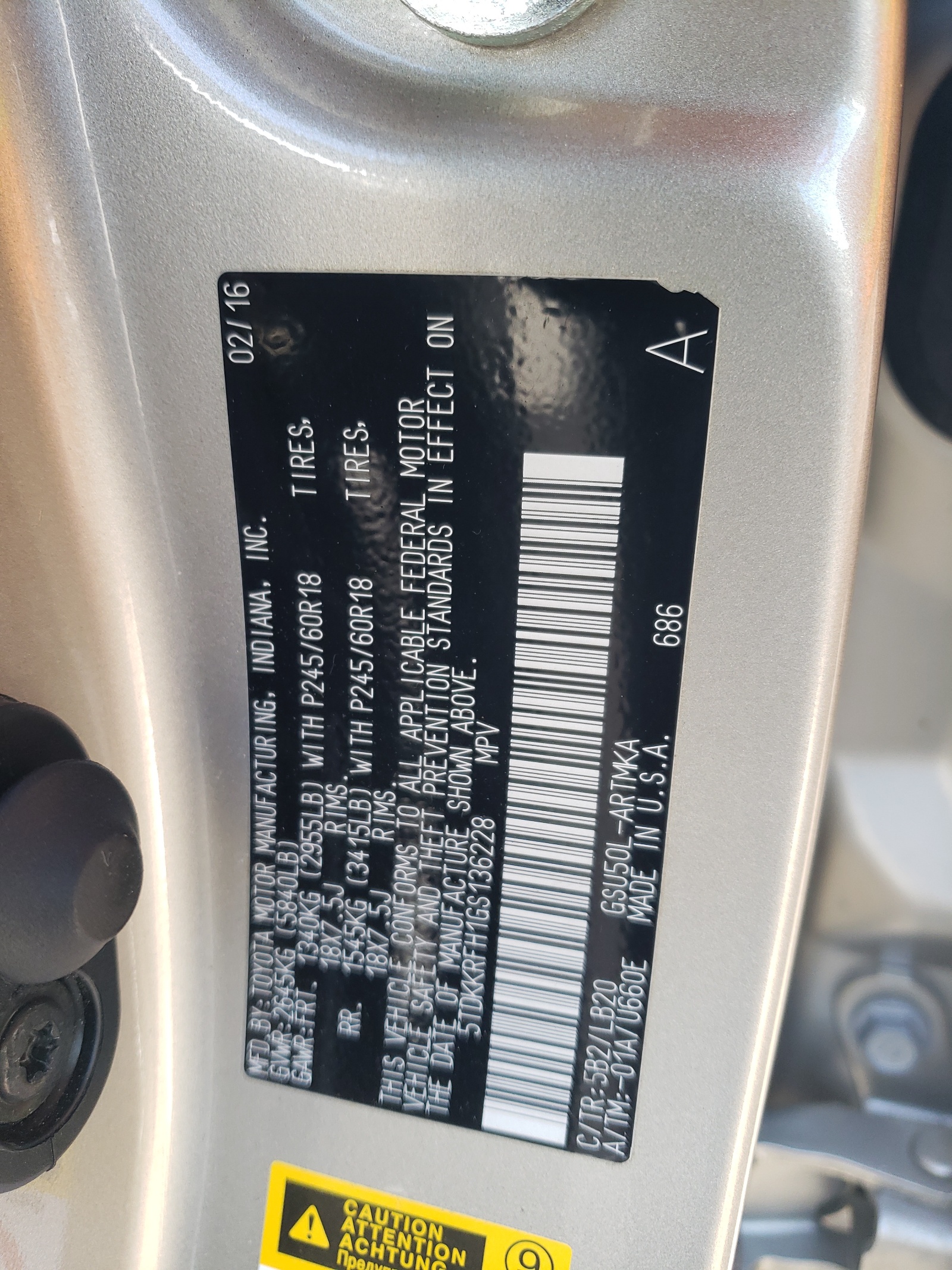 5TDKKRFH1GS136228 2016 Toyota Highlander Xle