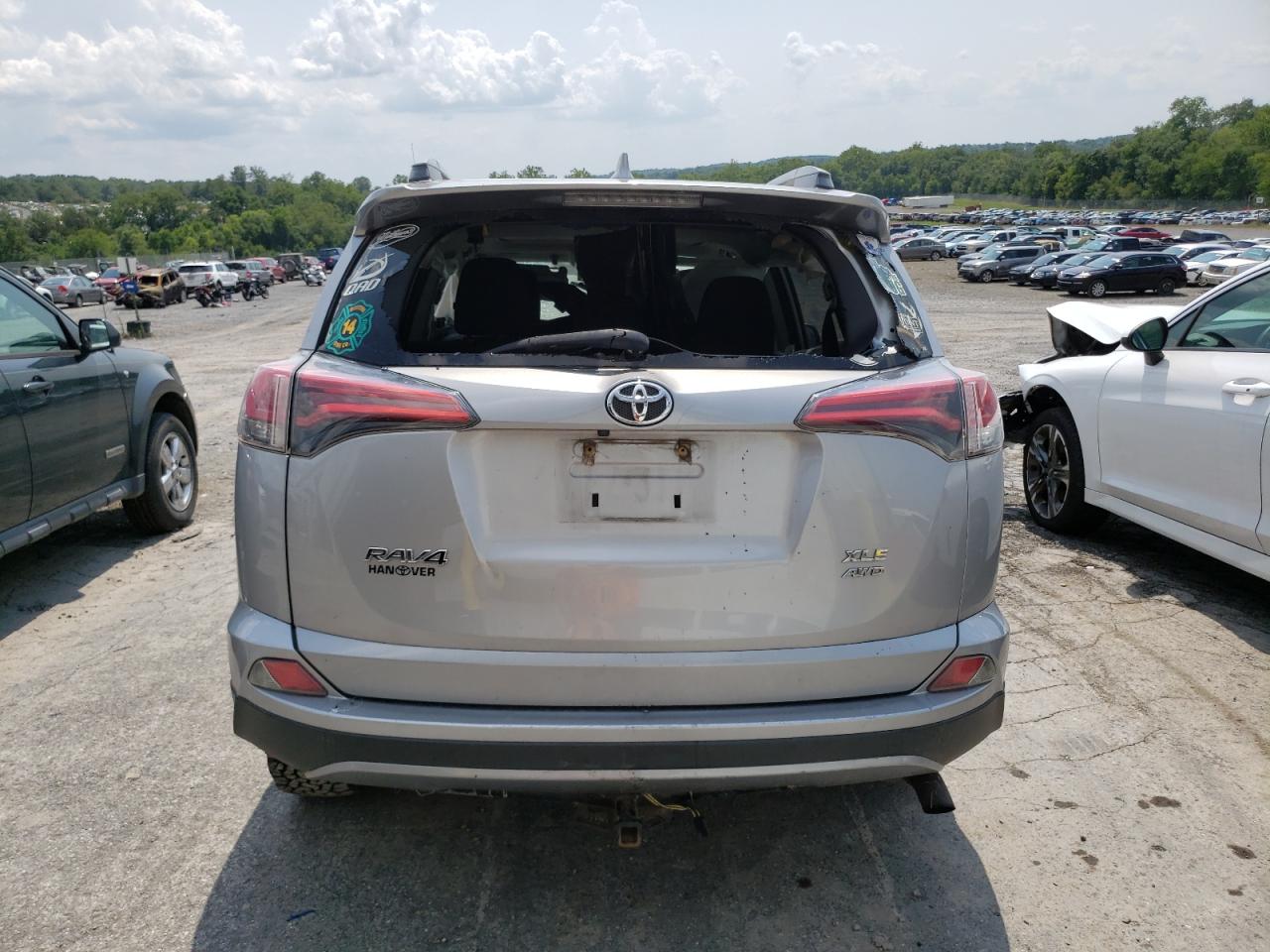 2018 Toyota Rav4 Adventure VIN: 2T3RFREV0JW715906 Lot: 65665594