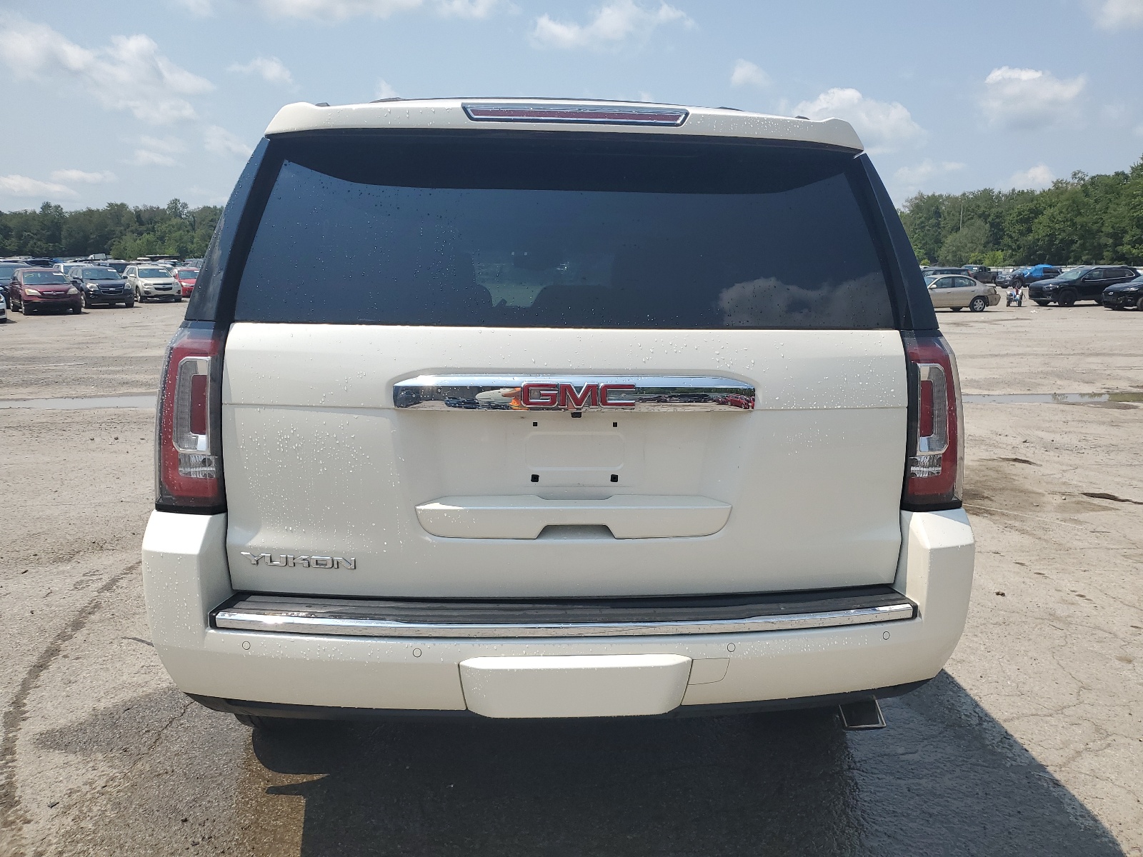 1GKS2CKJ8FR502919 2015 GMC Yukon Denali