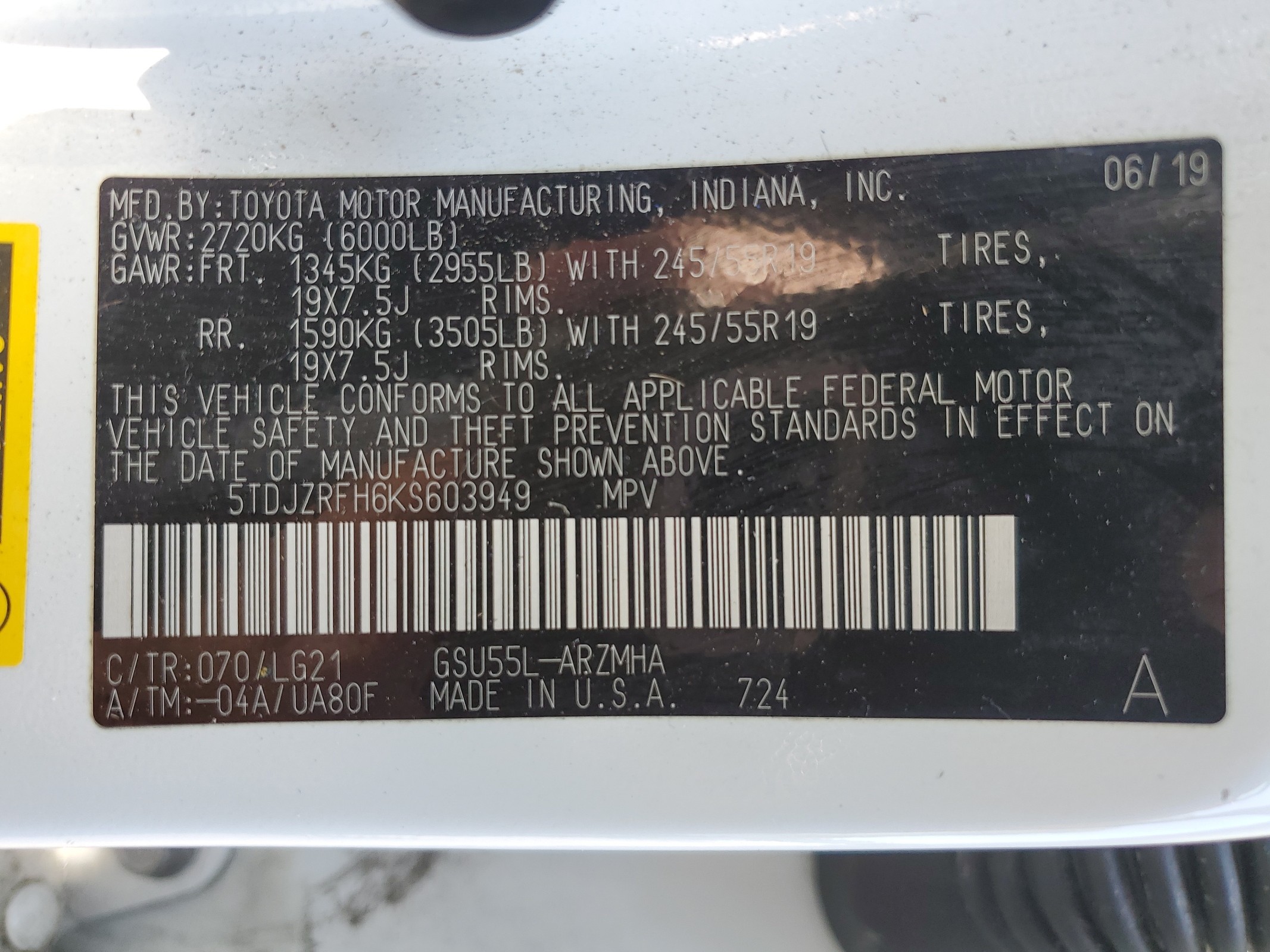 5TDJZRFH6KS603949 2019 Toyota Highlander Se