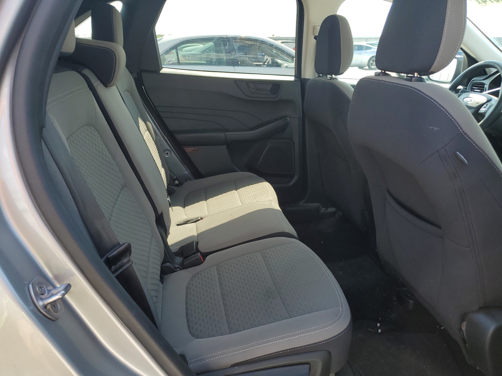 1FMCU0G67NUA34587 2022 Ford Escape Se