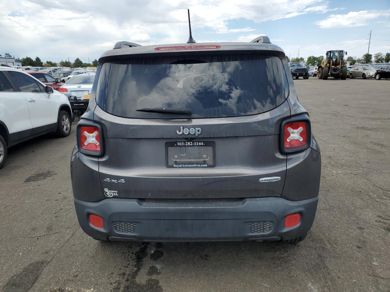 ZACCJBBT5GPD32923 2016 Jeep Renegade Latitude