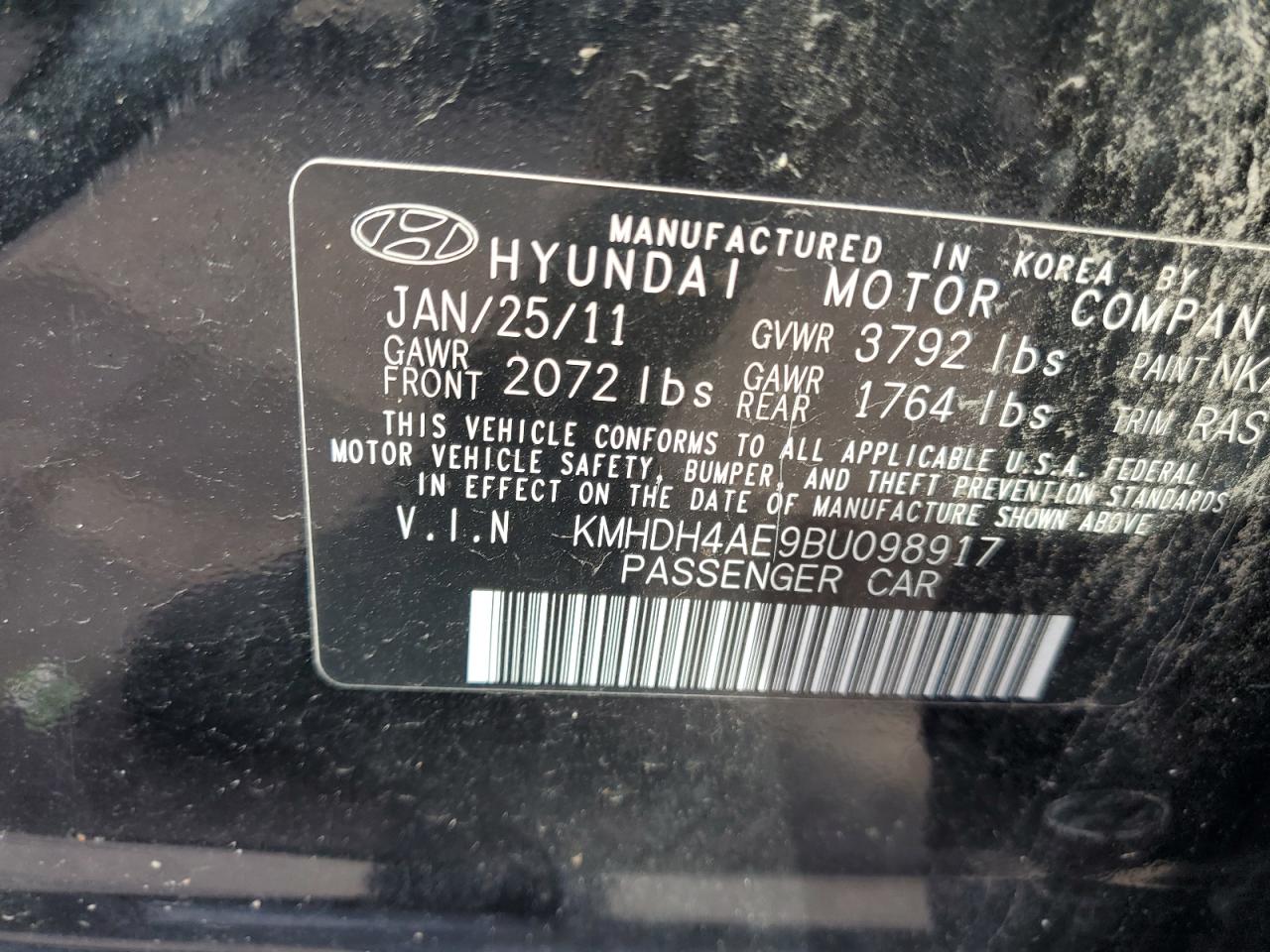 2011 Hyundai Elantra - Image 12