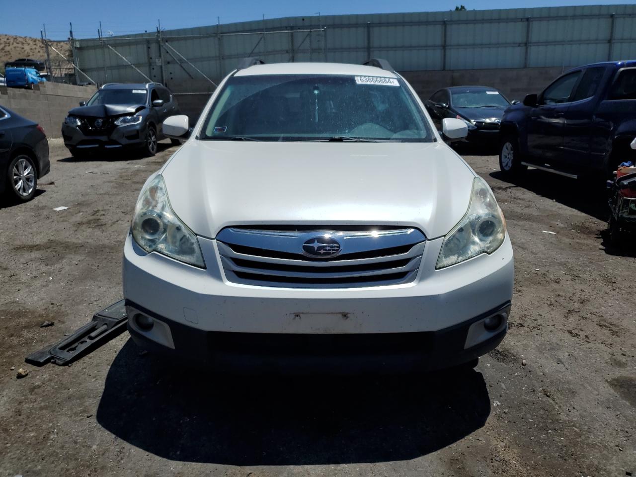 2010 Subaru Outback - Image 5