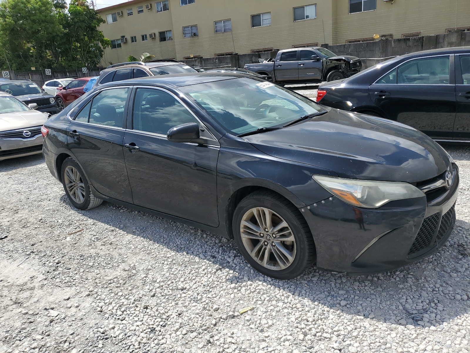 2015 Toyota Camry Le vin: 4T1BF1FK8FU061146