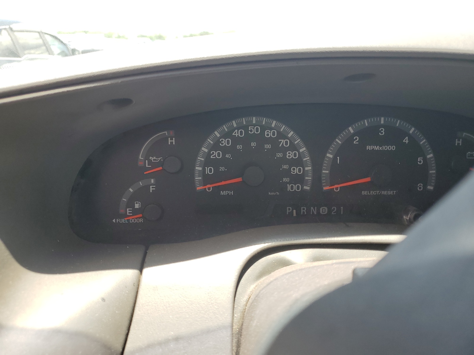 1FTRW07L61KB37665 2001 Ford F150 Supercrew