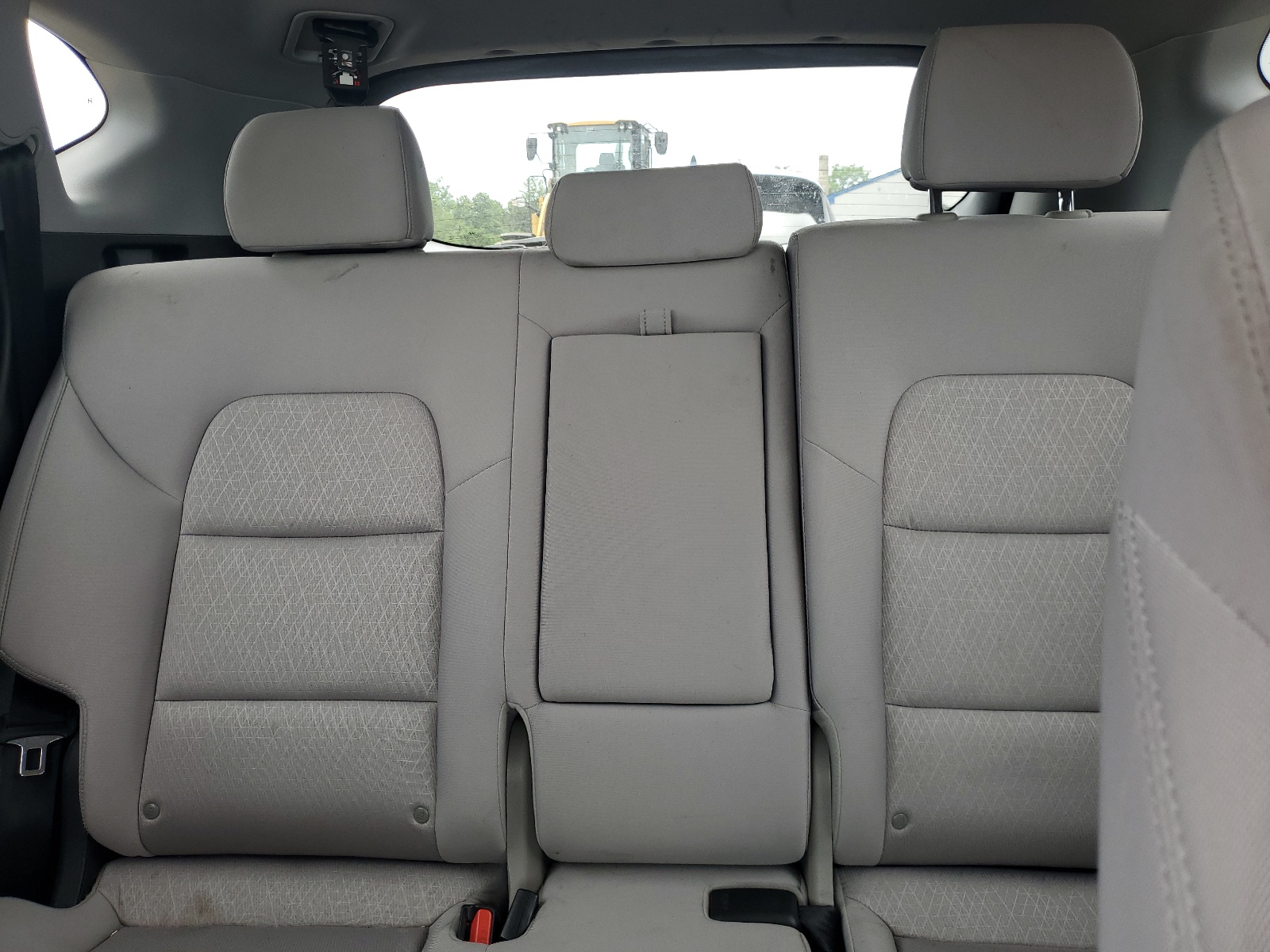 KM8J3CA20JU758228 2018 Hyundai Tucson Value