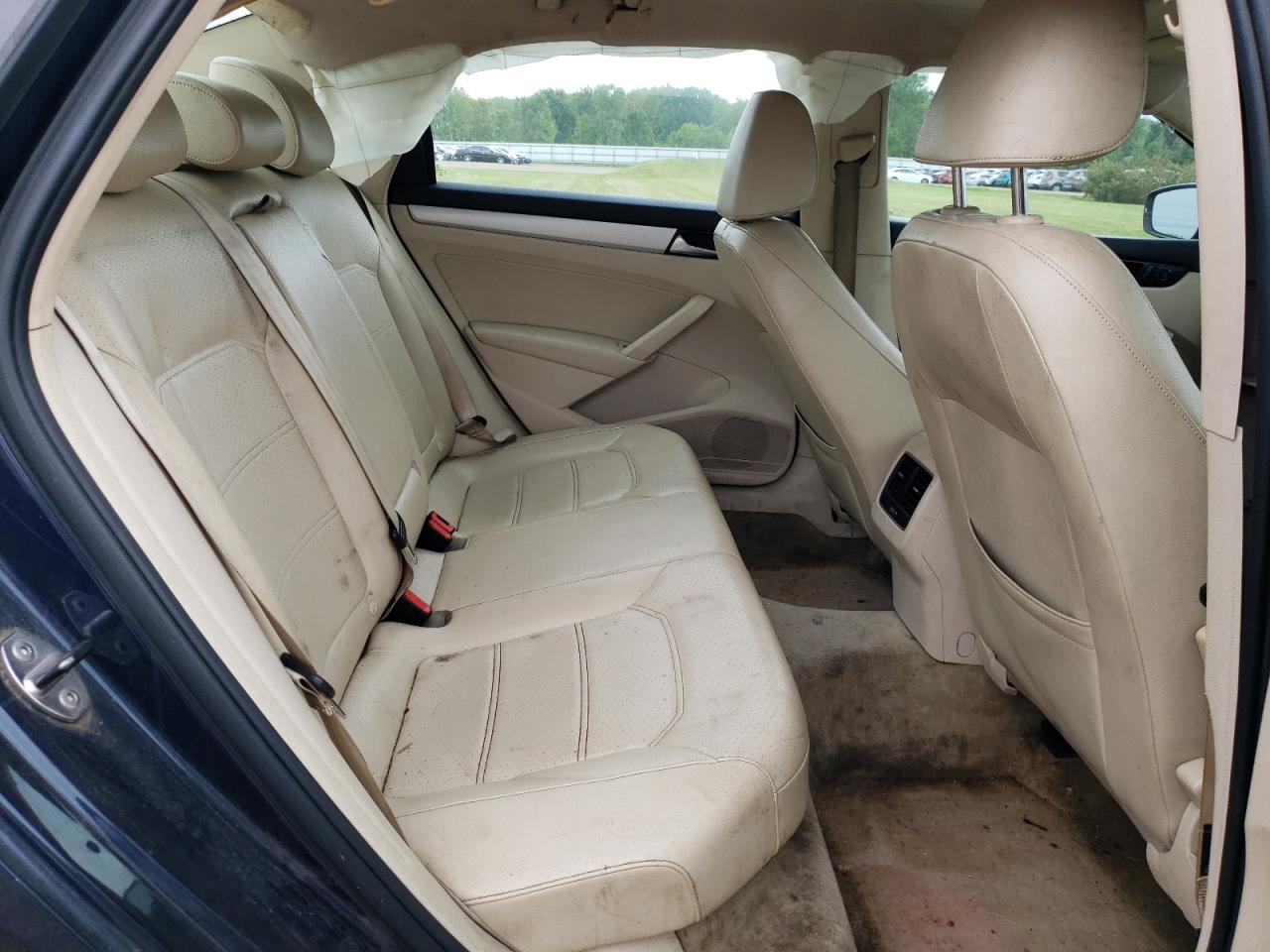 2013 Volkswagen Passat Se VIN: 1VWBP7A3XDC142265 Lot: 63583124