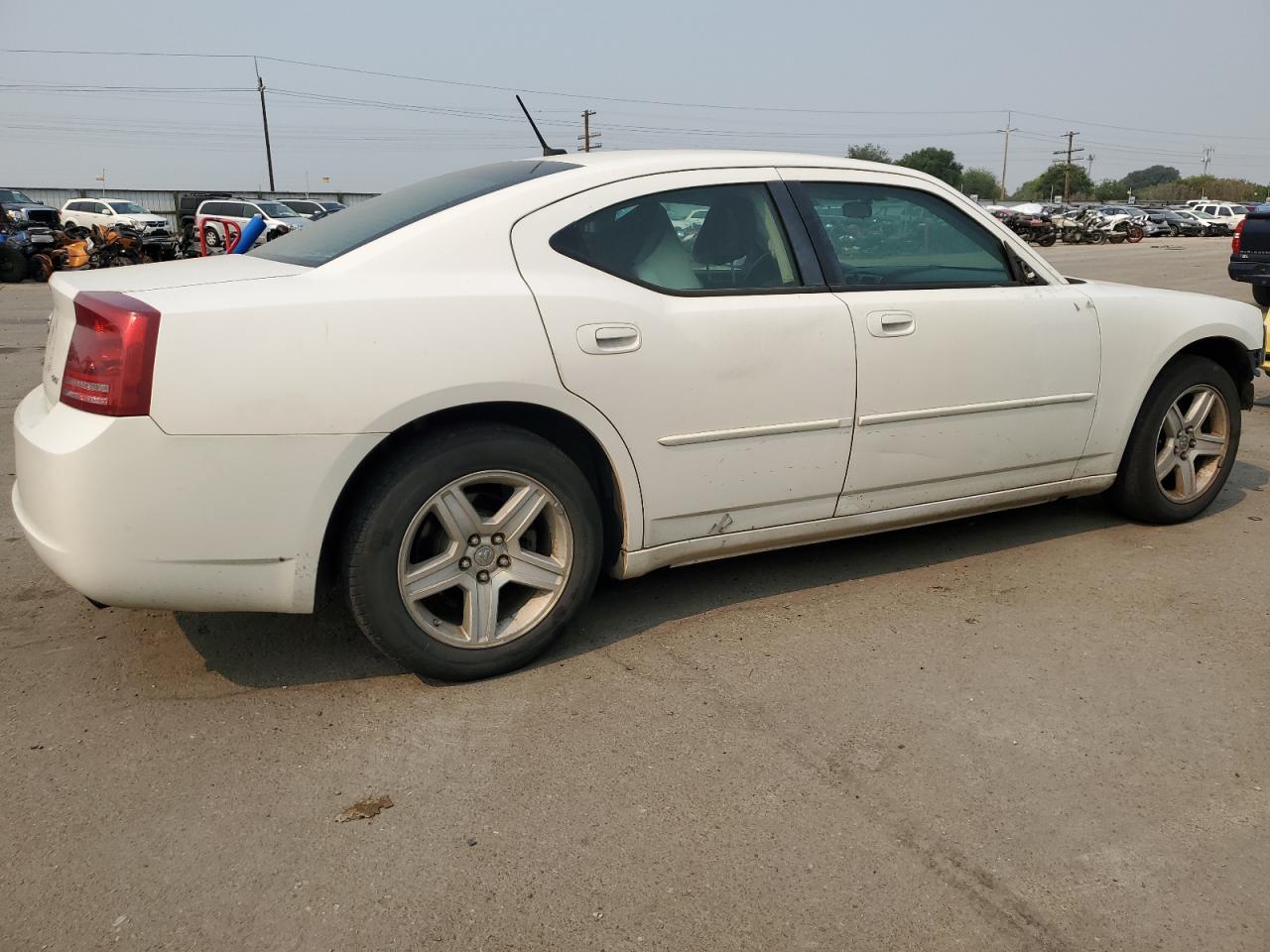 2008 Dodge Charger - Image 3