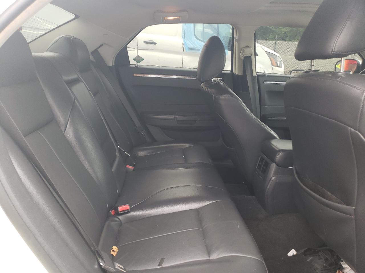 2010 Chrysler 300 Touring VIN: 2C3CK5CV3AH280722 Lot: 63678324