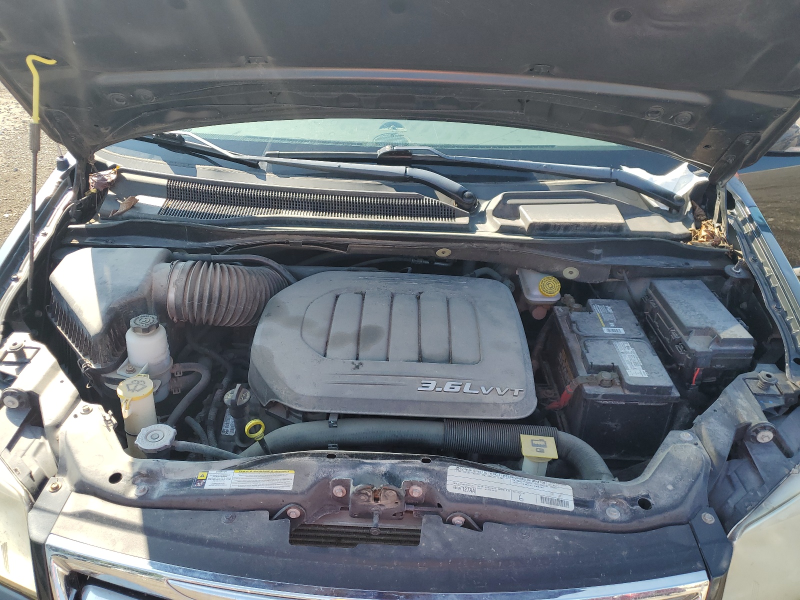 2A4RR8DG6BR656354 2011 Chrysler Town & Country Touring L