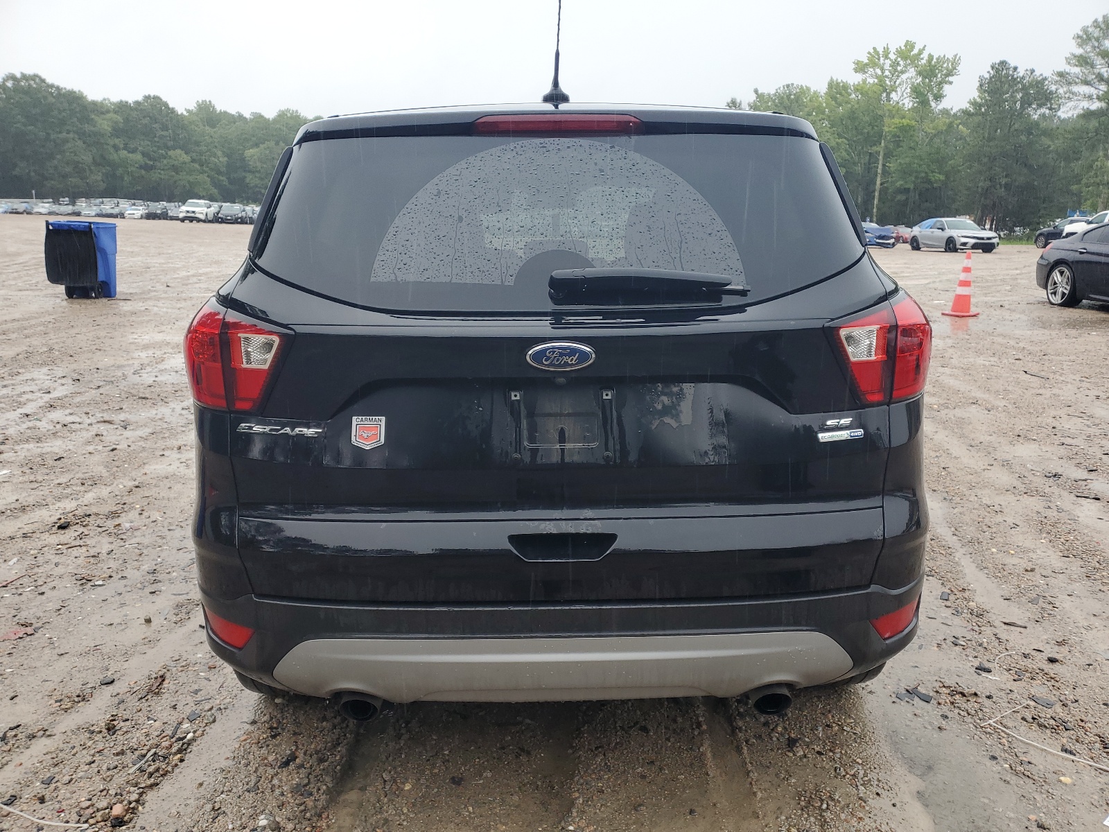 1FMCU9GDXKUB92825 2019 Ford Escape Se