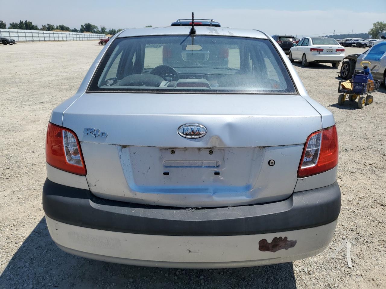 2008 Kia Rio Base VIN: KNADE123186388930 Lot: 63361244