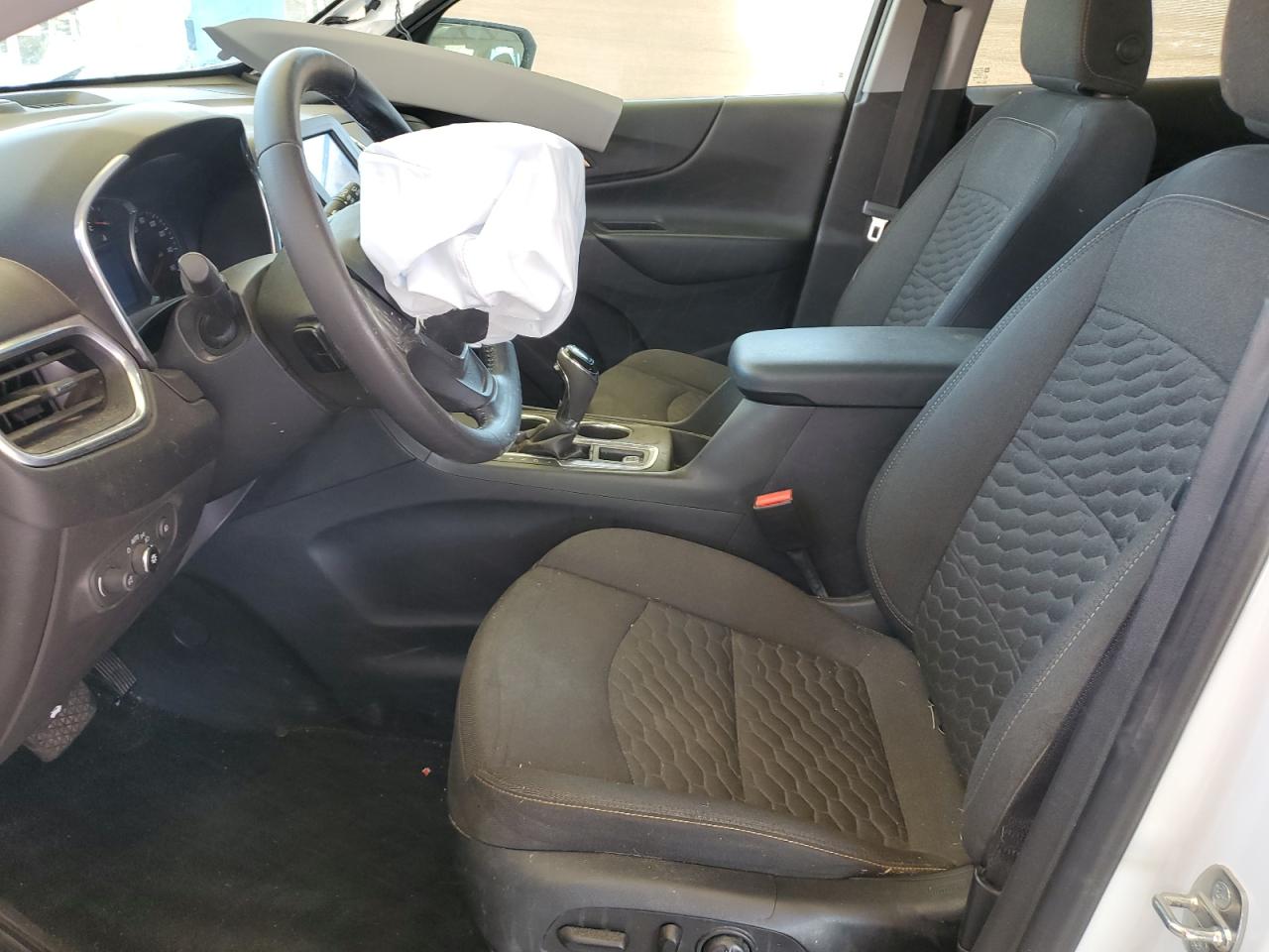 2021 Chevrolet Equinox Lt VIN: 3GNAXKEV9MS121096 Lot: 64029674