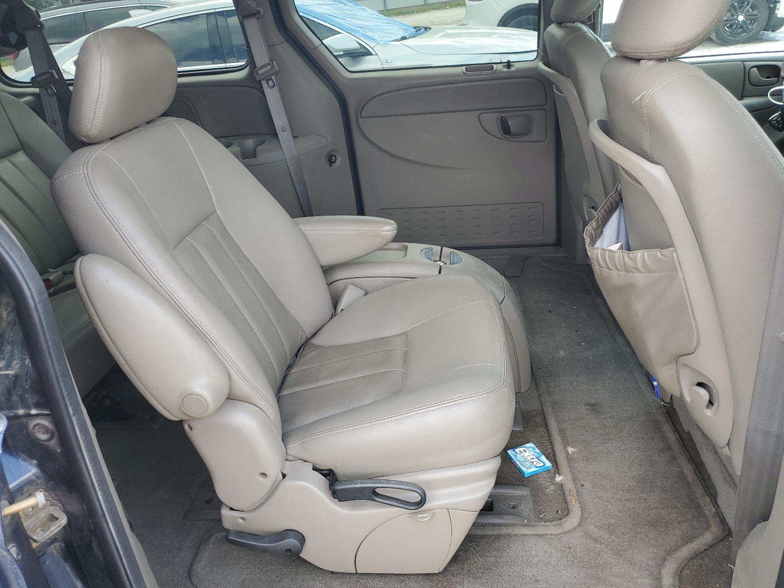 2C4GP54L34R509765 2004 Chrysler Town & Country Touring