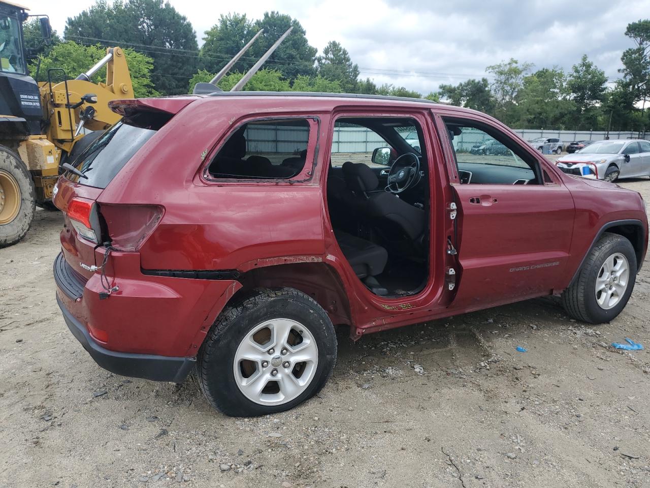 2015 Jeep Grand Cherokee Laredo VIN: 1C4RJFAG0FC213377 Lot: 61095444