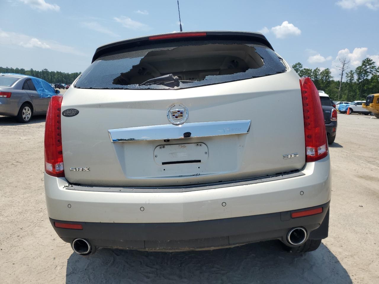 2013 Cadillac SRX - Image 6