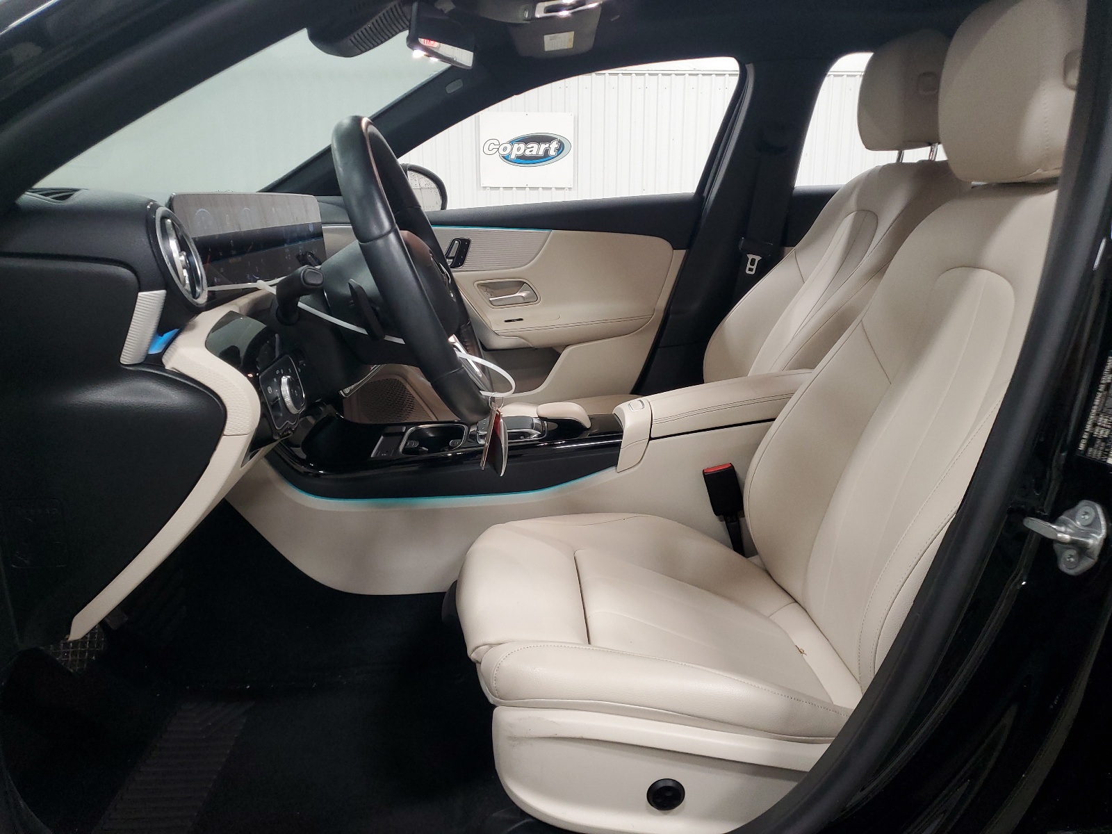 W1K3G4EB0LJ214825 2020 Mercedes-Benz A 220