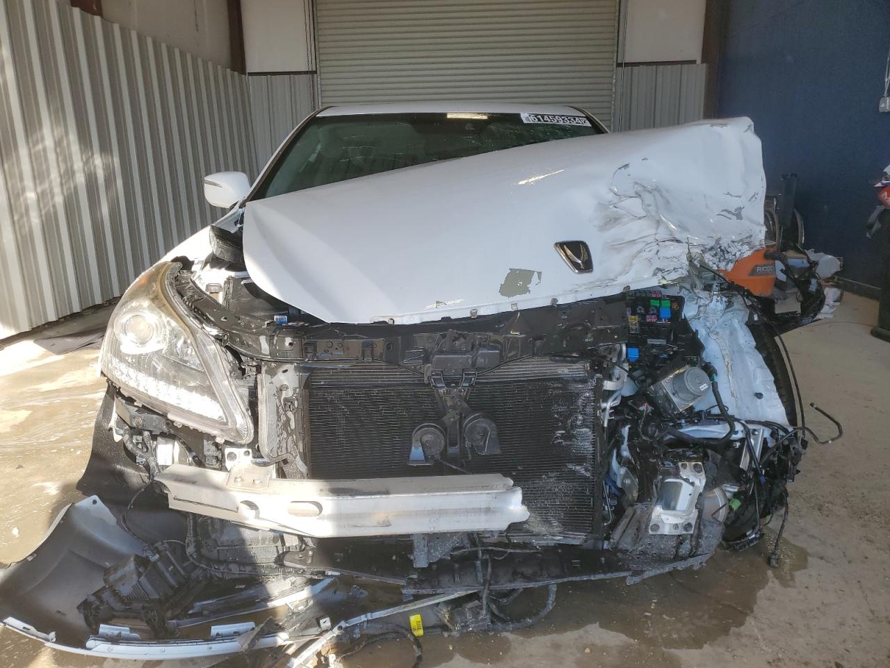 2016 Hyundai Equus Signature VIN: KMHGH4JH4GU105769 Lot: 61459334