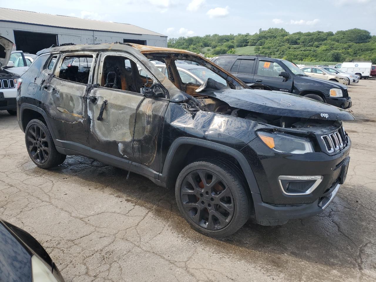 2018 Jeep Compass - Image 4