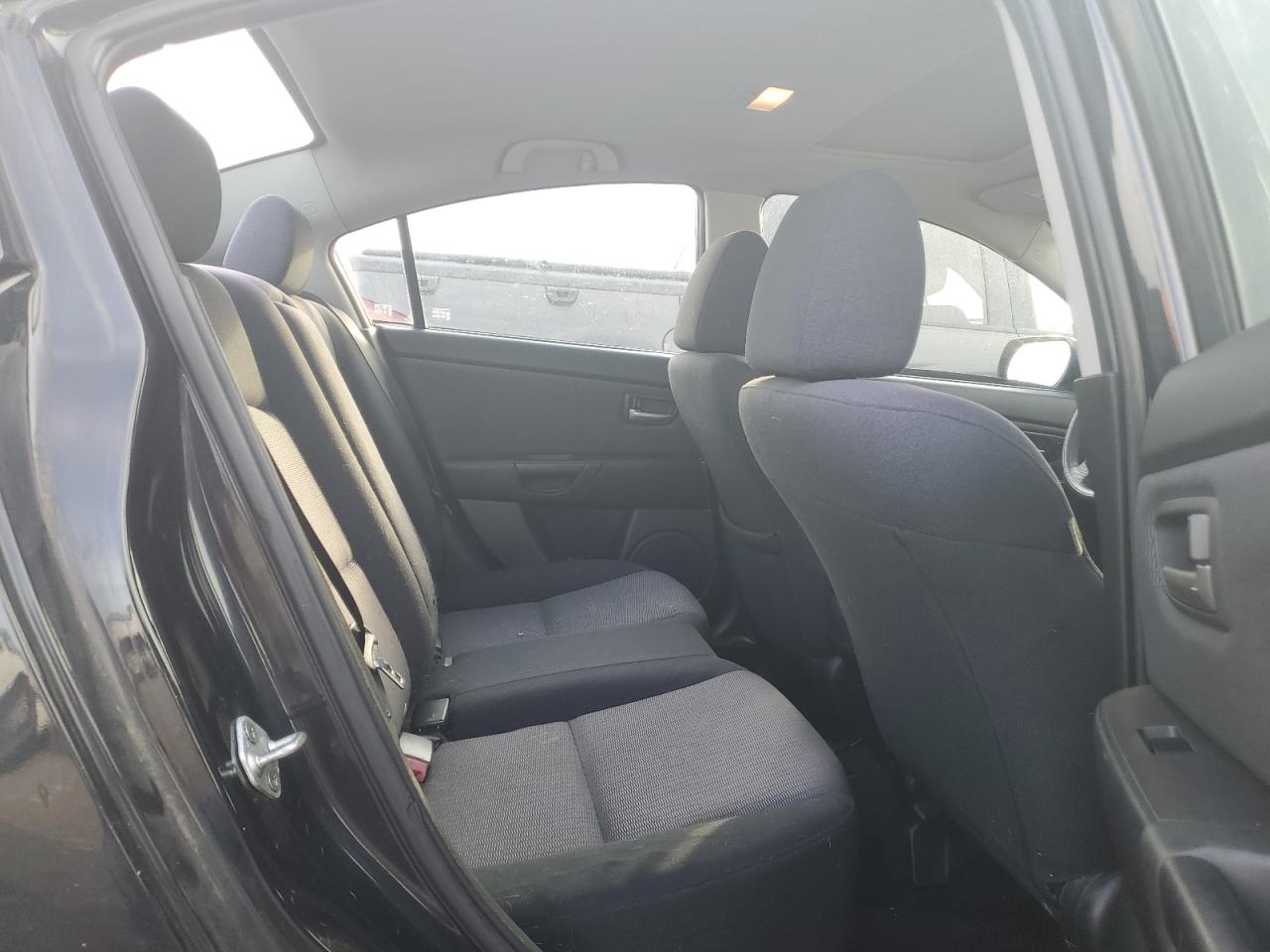 2007 Mazda 3 I VIN: JM1BK32F371678400 Lot: 65063724