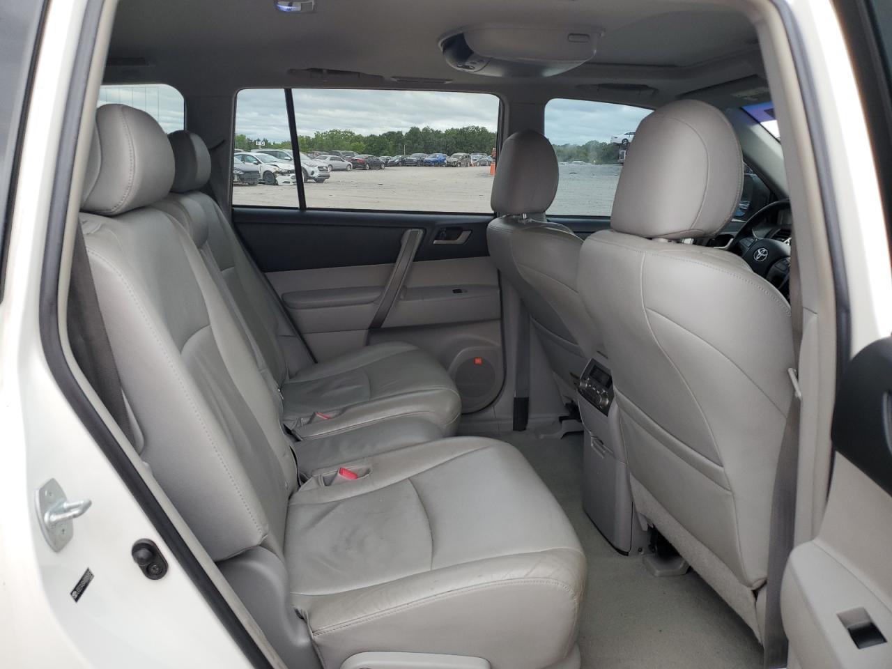 2008 Toyota Highlander Sport VIN: JTEES43AX82057877 Lot: 62286884