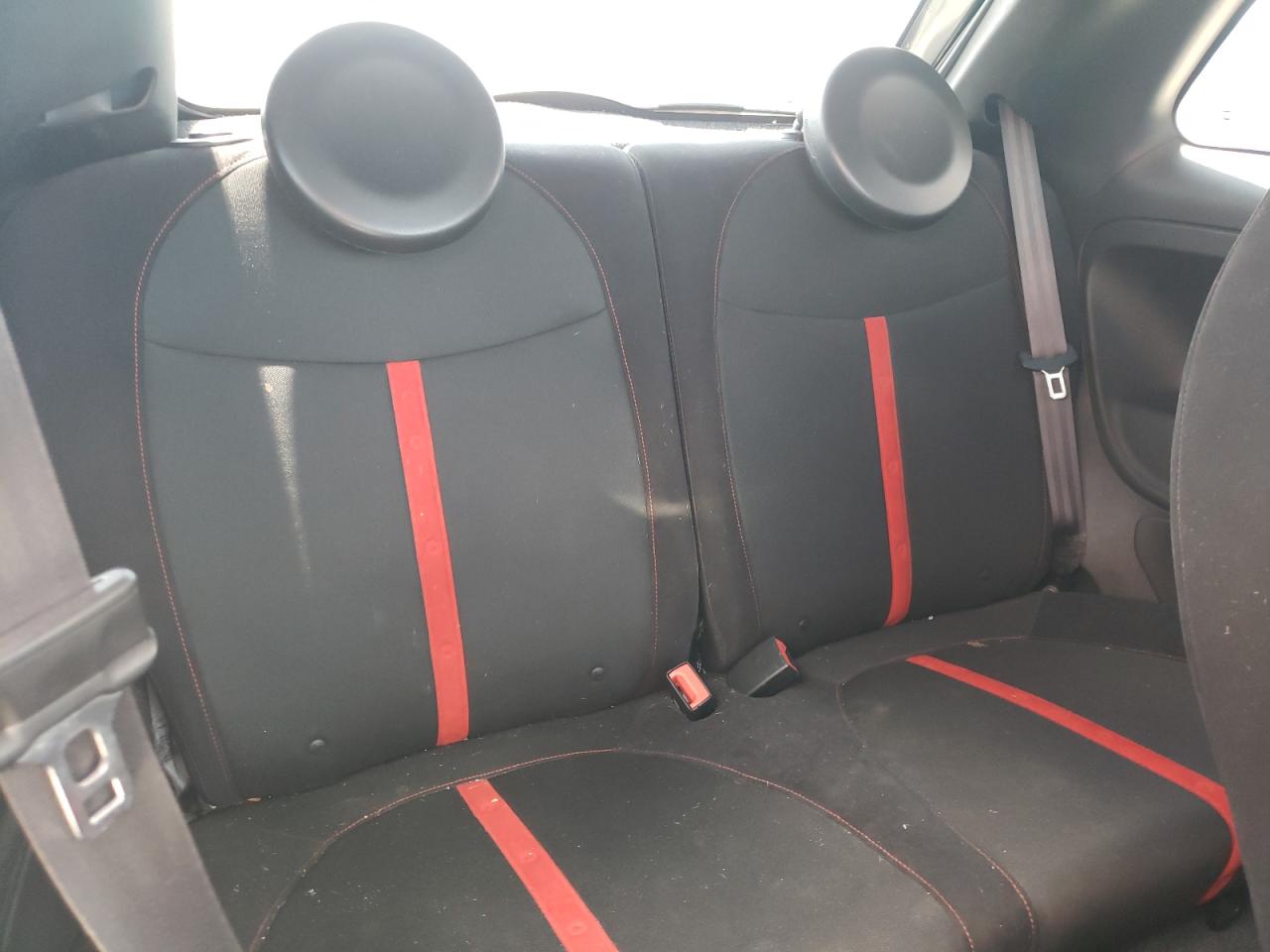 2018 Fiat 500 Abarth VIN: 3C3CFFFH8JT359214 Lot: 61527374