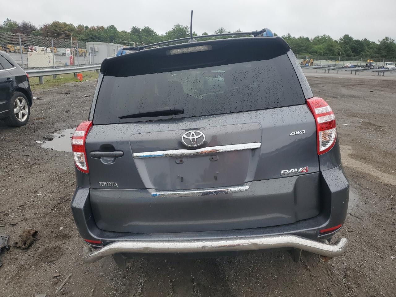 2010 Toyota Rav4 Sport VIN: JTMRK4DV8A5089738 Lot: 63851984