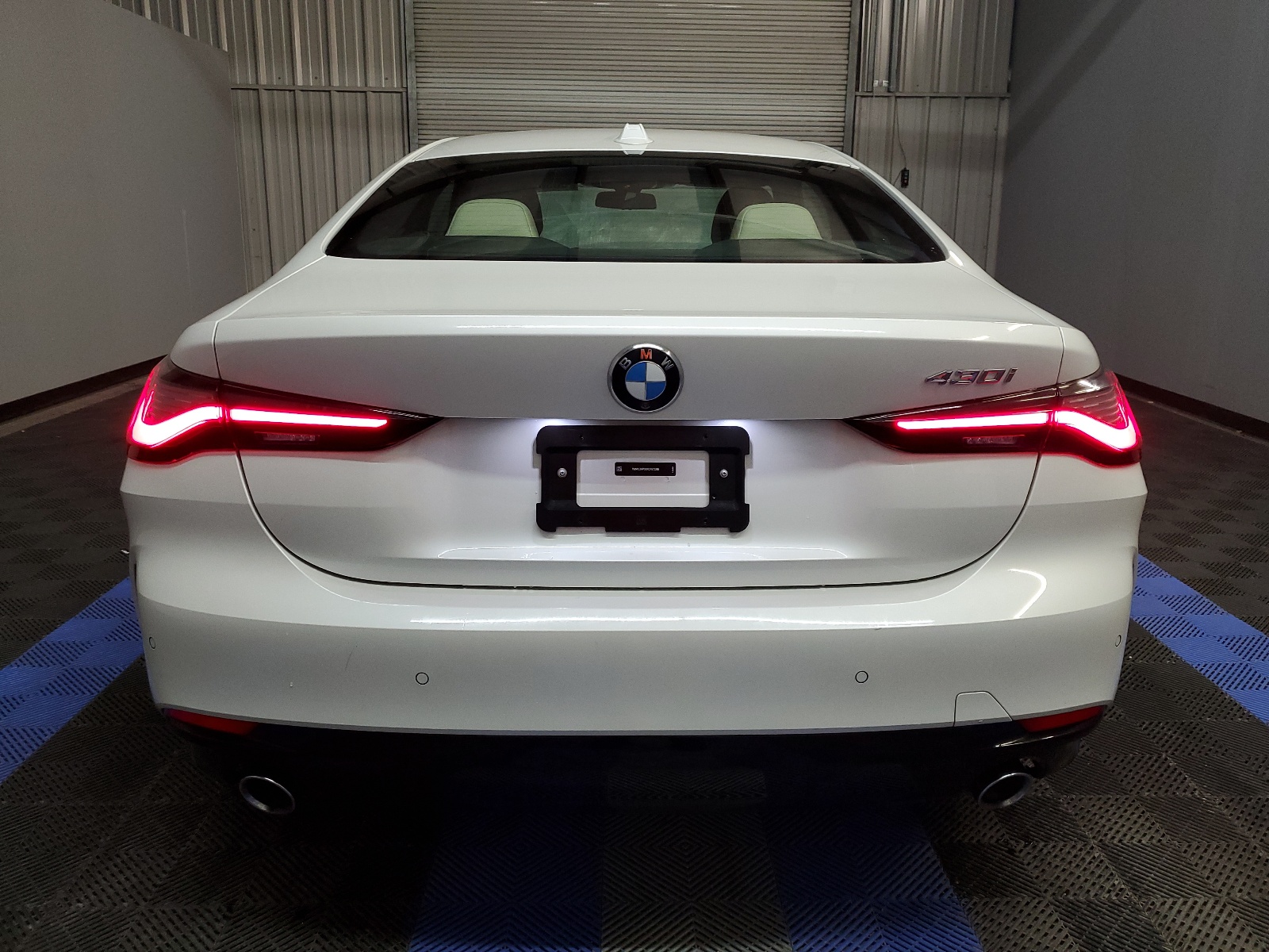 WBA53AP08RCN70586 2024 BMW 430I