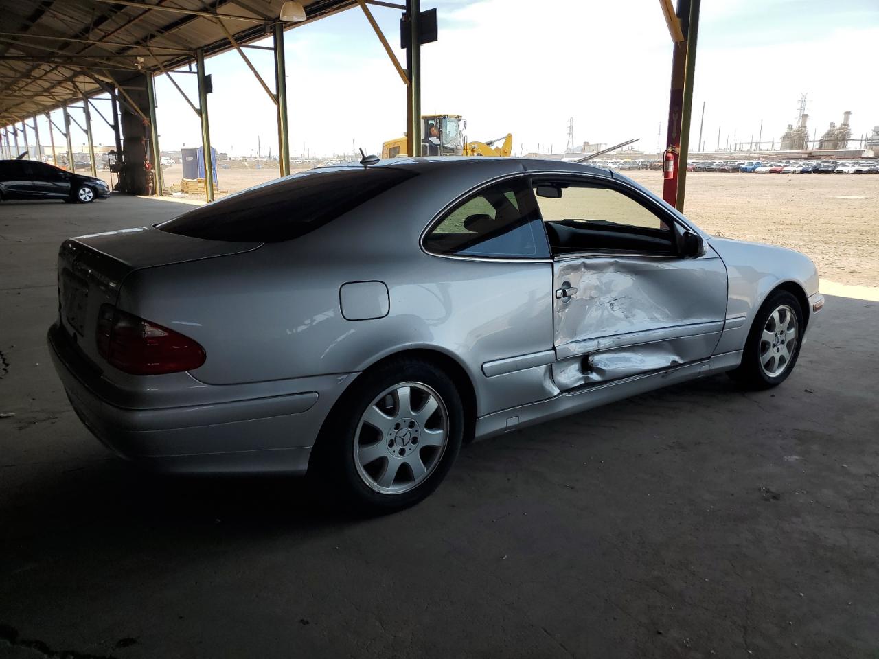 2002 Mercedes-Benz Clk 320 VIN: WDBLJ65GX2T125445 Lot: 64556084