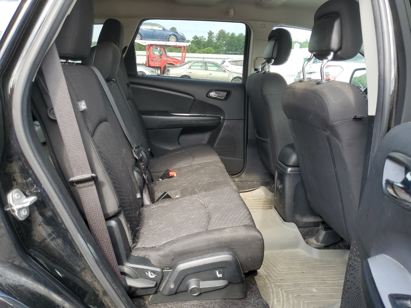 3C4PDDBG8HT527609 2017 Dodge Journey Sxt