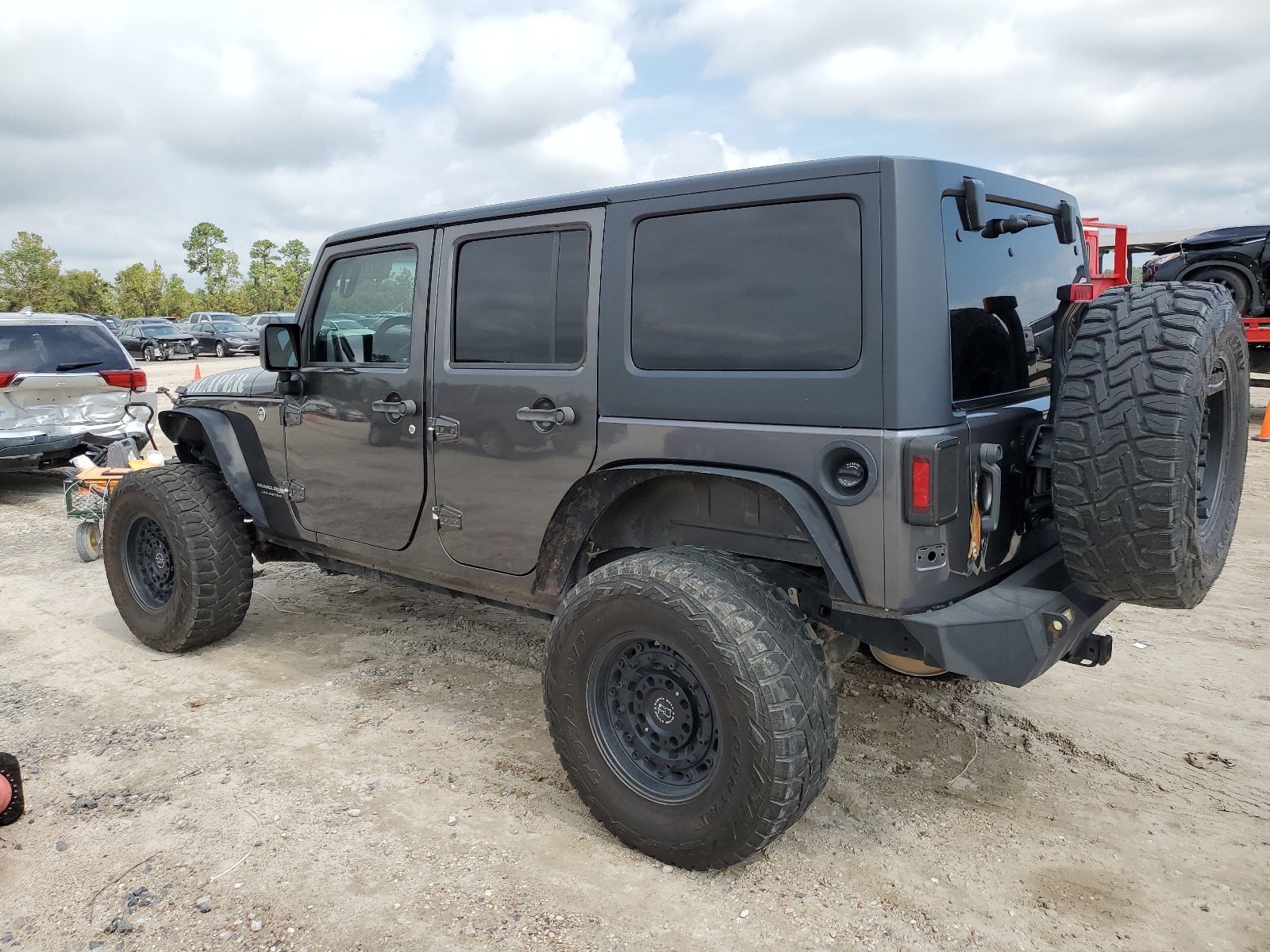 2018 Jeep Wrangler Unlimited Sport vin: 1C4HJWDG8JL930447