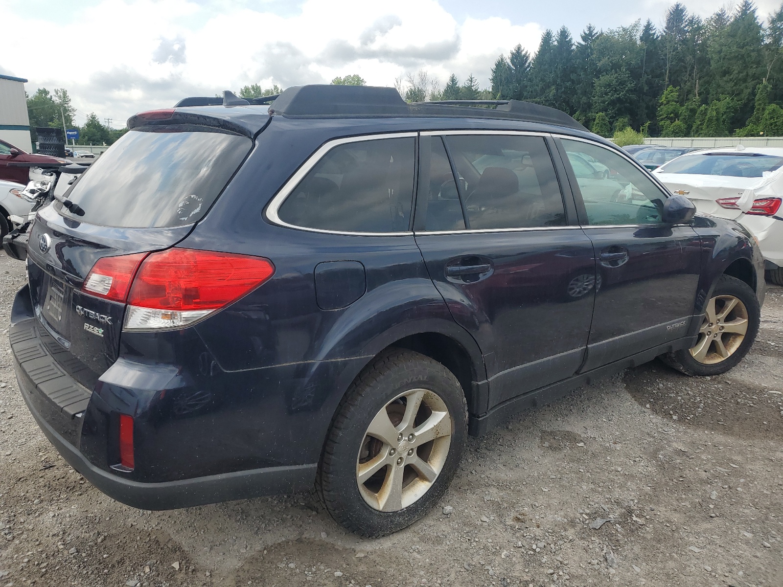 2013 Subaru Outback 2.5I Limited vin: 4S4BRBKC6D3325222