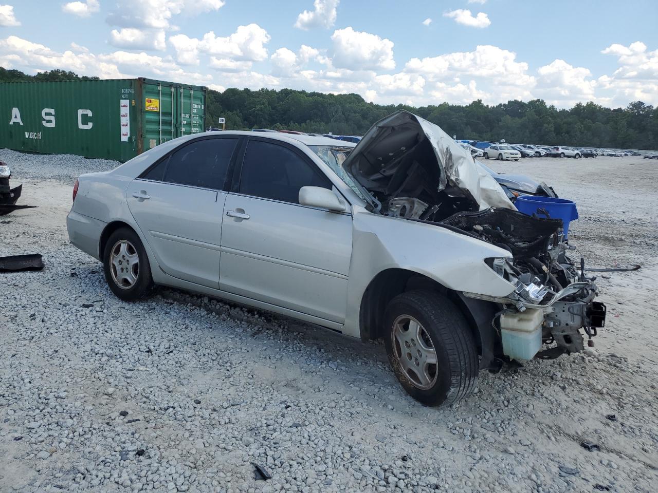 2003 Toyota Camry Le VIN: 4T1BF32K13U055475 Lot: 62846284