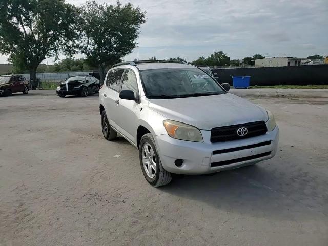 2006 Toyota Rav4 VIN: JTMBD33V266019290 Lot: 63936144