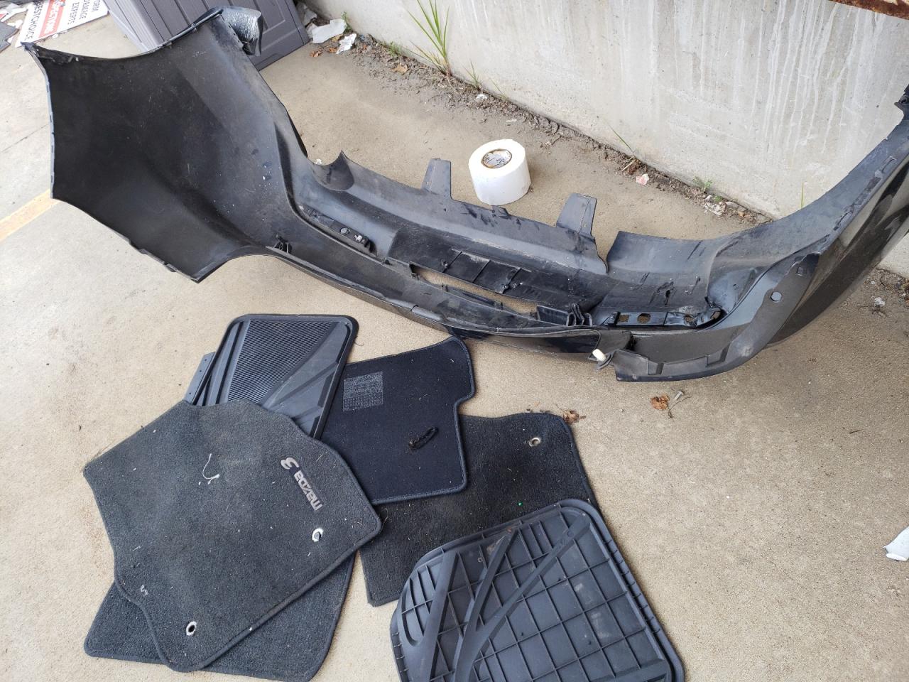 2011 Mazda 3 I VIN: JM1BL1VF1B1408135 Lot: 62468804