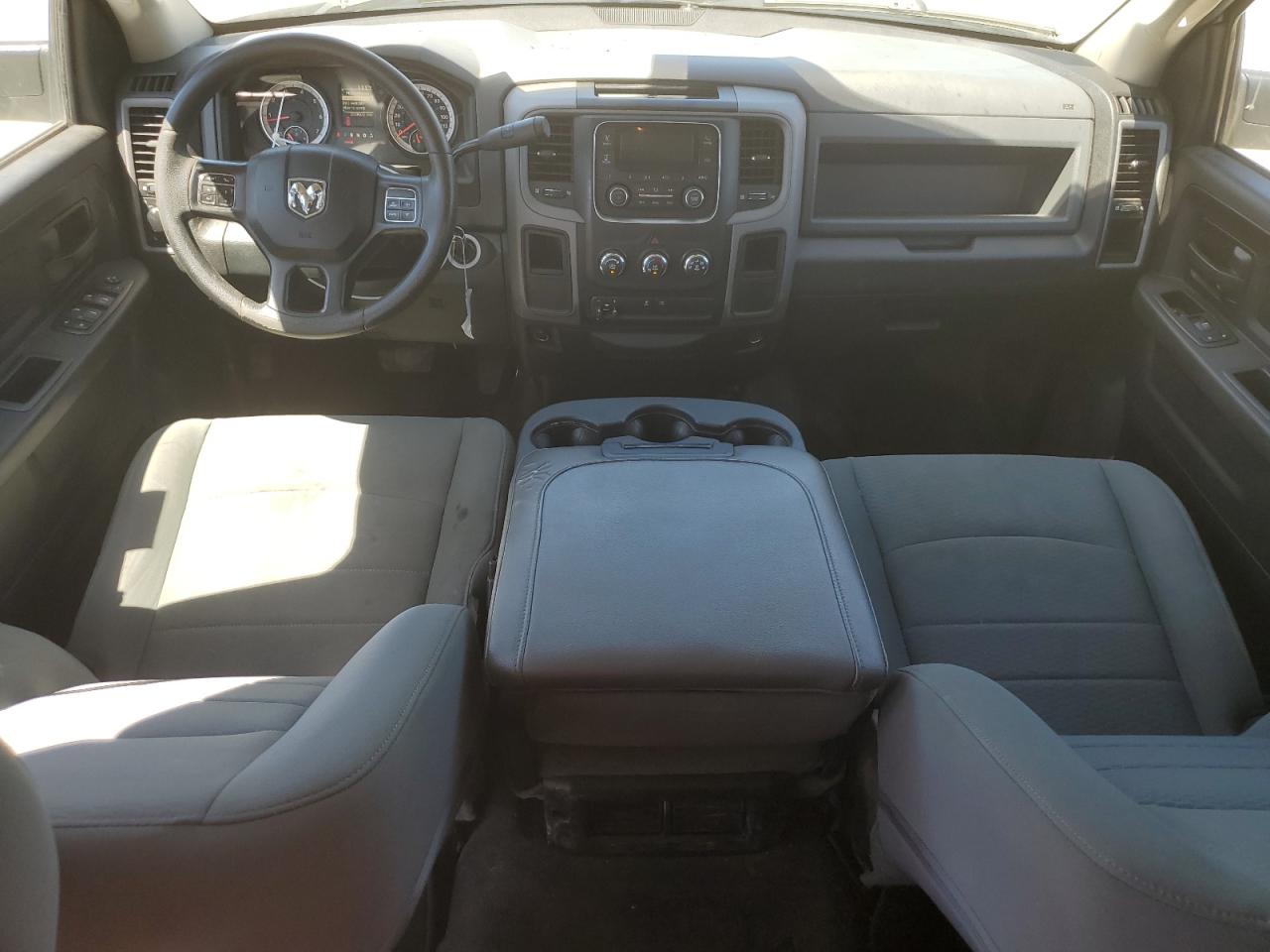 2017 Ram 2500 St VIN: 3C6TR4HT1HG655498 Lot: 63718984