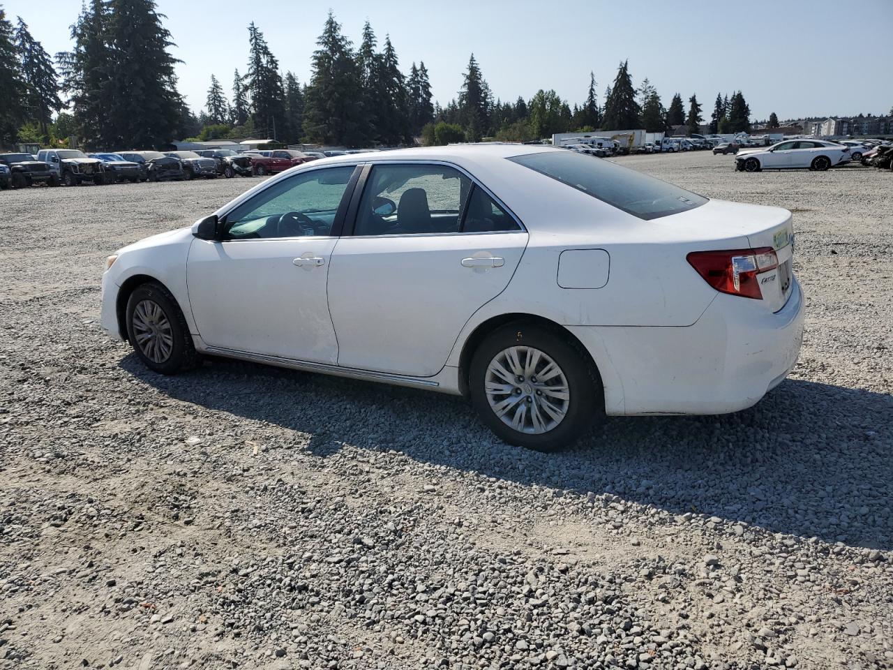 VIN 4T1BF1FK0DU675010 2013 TOYOTA CAMRY no.2