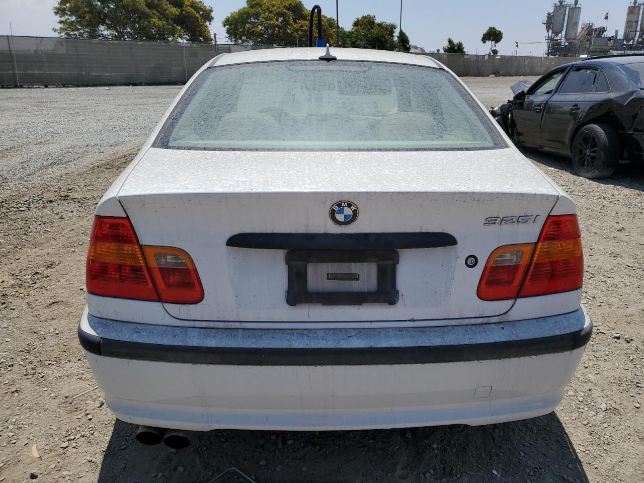 2004 BMW 325 I VIN: WBAET37444NJ42543 Lot: 63342974