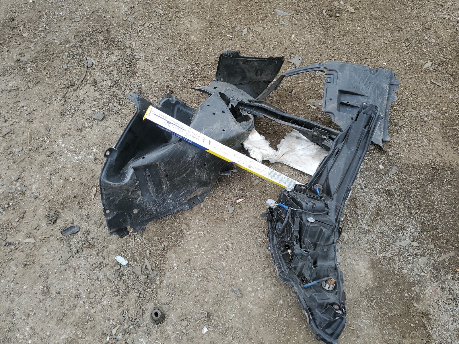 JTDL9RFU1K3008207 2022 Toyota Prius