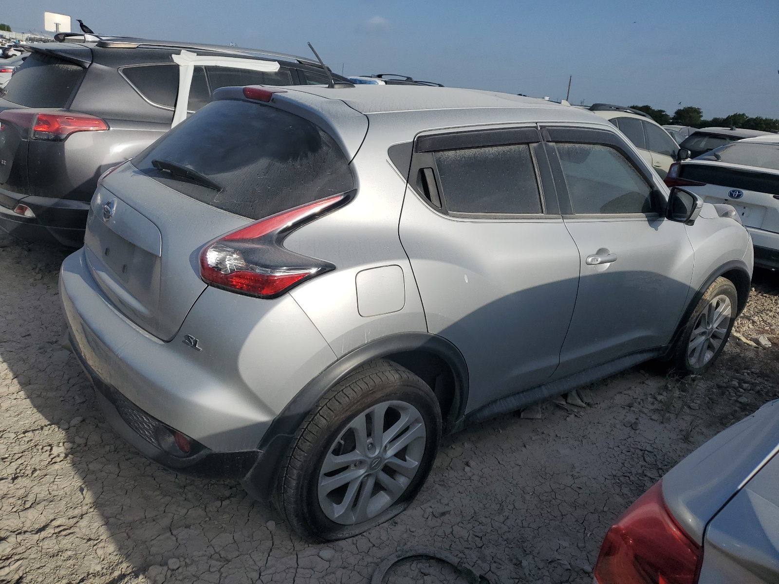 2015 Nissan Juke S vin: JN8AF5MR1FT502150