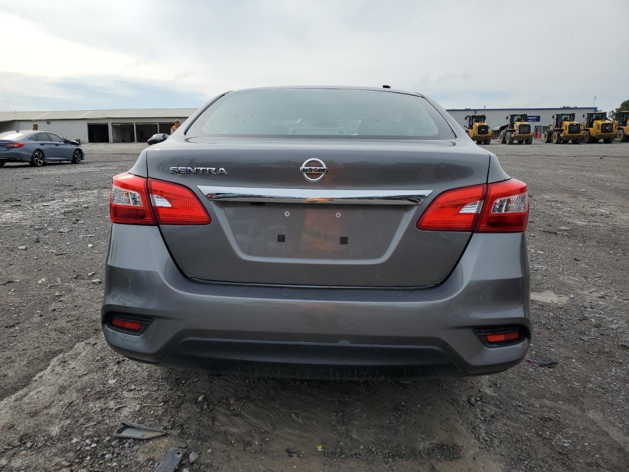 2018 Nissan Sentra S VIN: 3N1AB7AP6JY312465 Lot: 61939354
