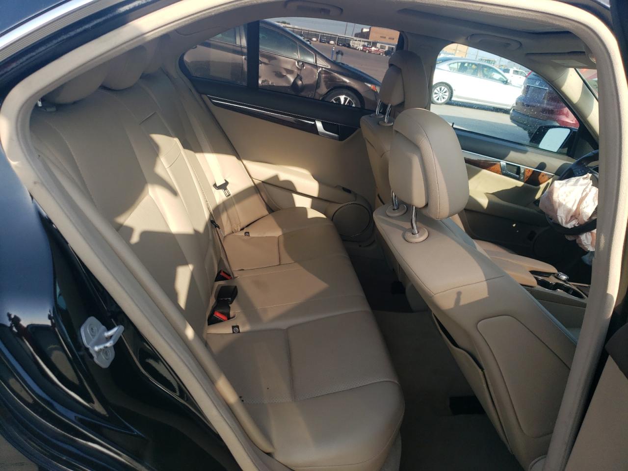 2012 Mercedes-Benz C 250 VIN: WDDGF4HB5CR198770 Lot: 63344434