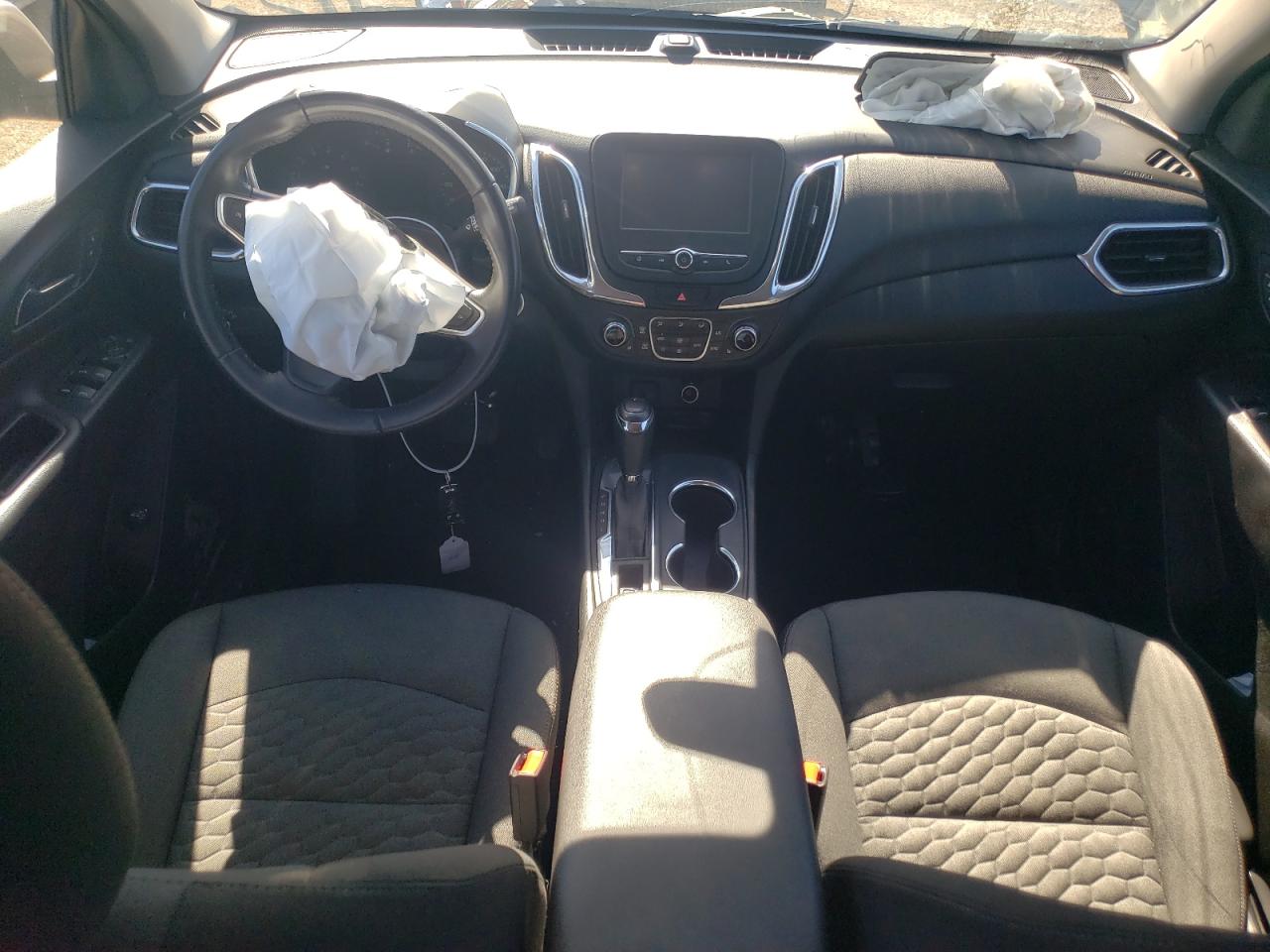 2020 Chevrolet Equinox Lt VIN: 3GNAXJEV4JS587489 Lot: 61205954