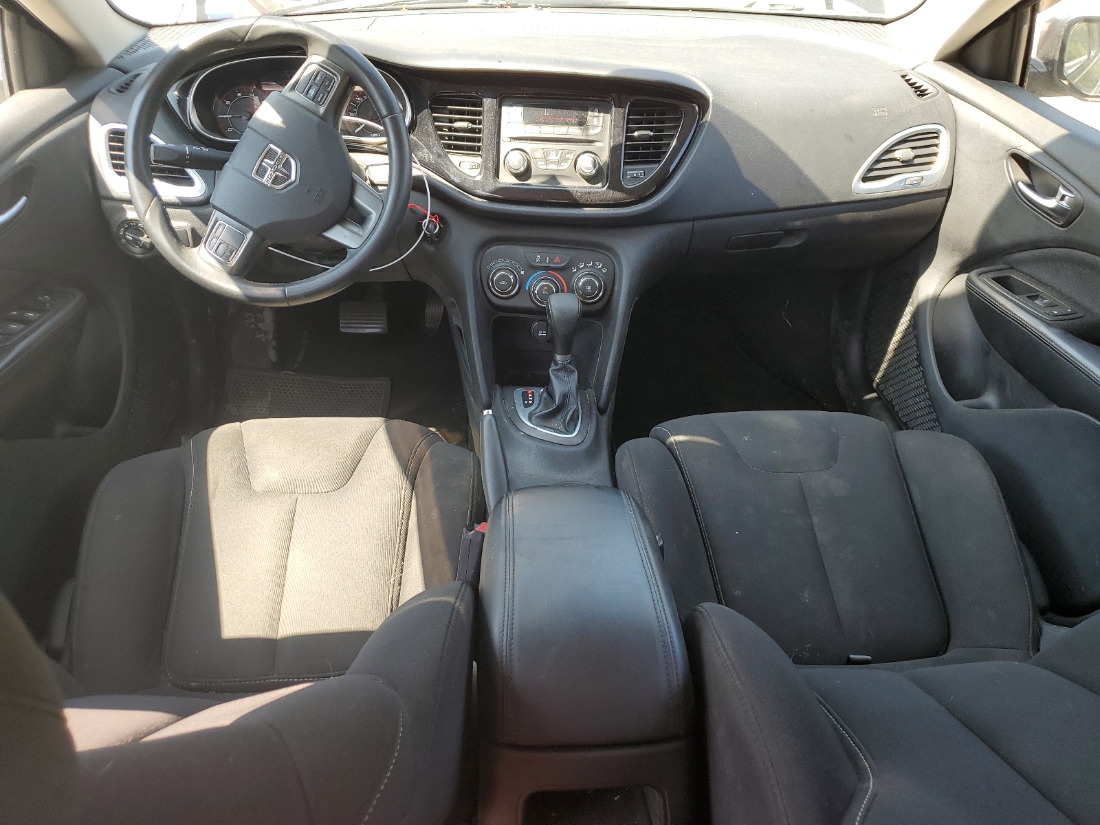 1C3CDFBA9DD304943 2013 Dodge Dart Sxt