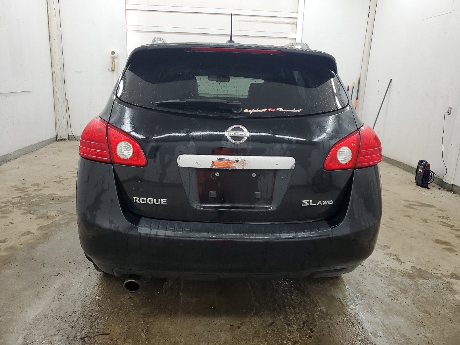 JN8AS5MV8BW280790 2011 Nissan Rogue S